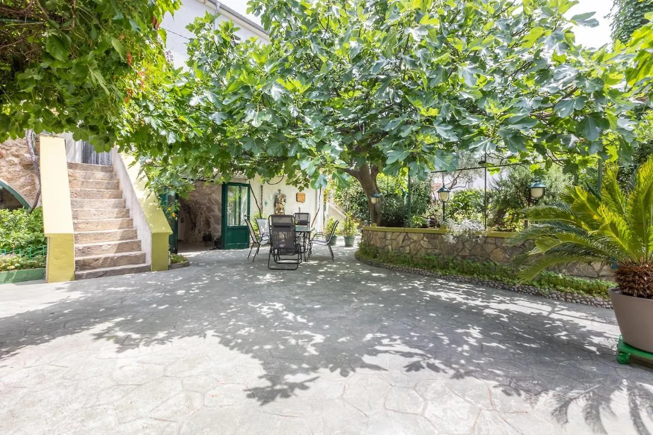 Apartment Volte Punat Croatia